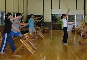 �a���ۍ��h���i